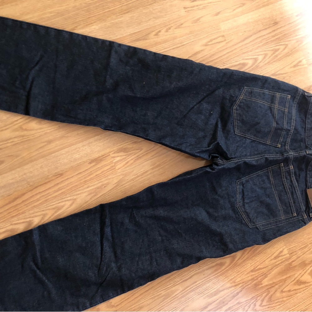 Sean John Blue Straight Jeans Classic Fit.       Size 36/33 never been worn.